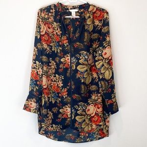 H&M Floral V-Neck Blouse Size 10